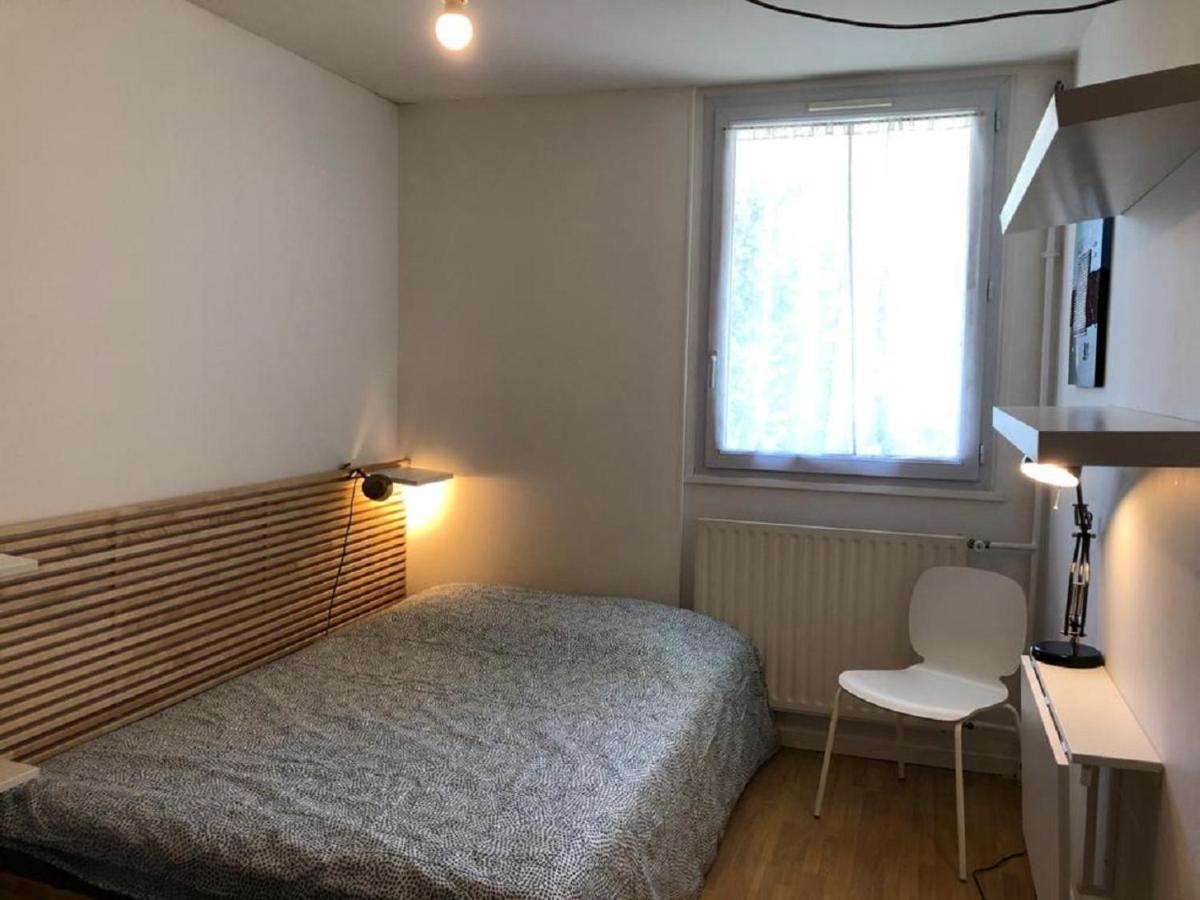 Chambre Paisible Tout Confort Bed & Breakfast Courcouronnes ภายนอก รูปภาพ